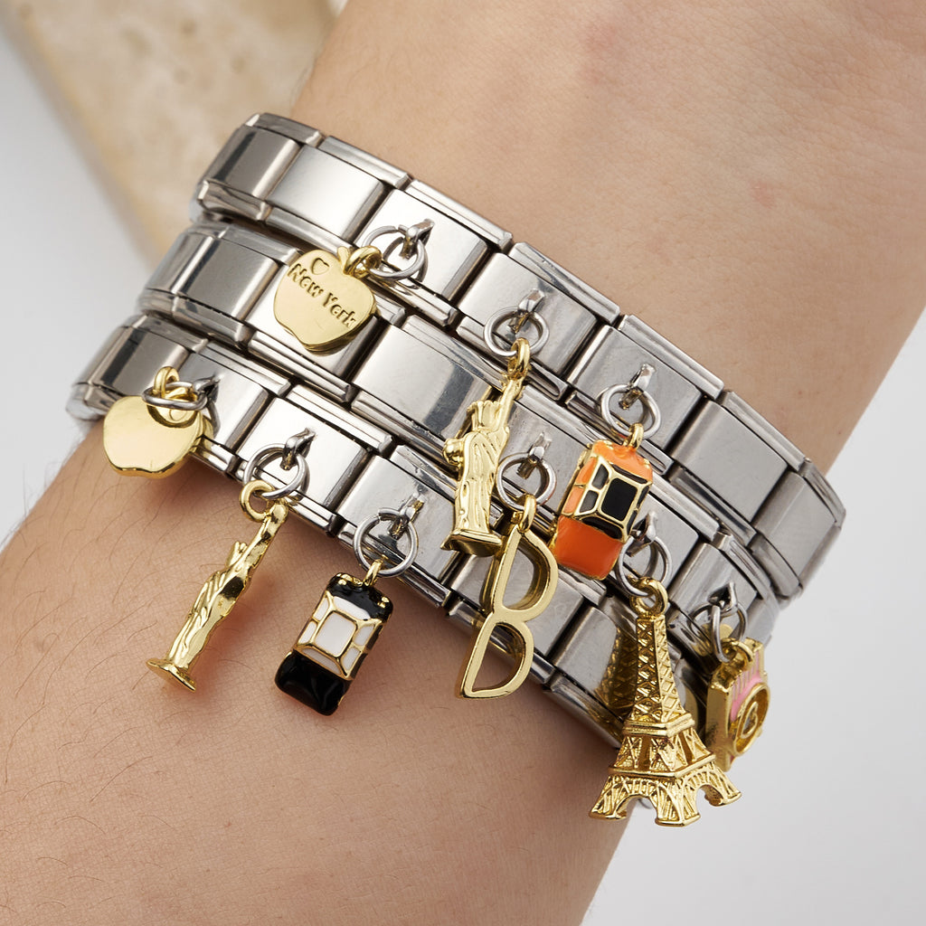 LOTE 10 CHARMS COLGANTES